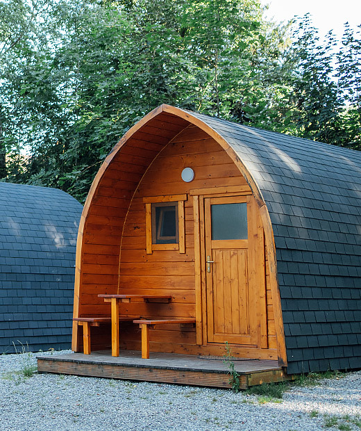 Holz-Iglu